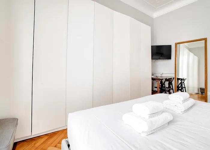 Apartment Just Urban - Charming 2br In Historic Building - M1 Wagner Milan